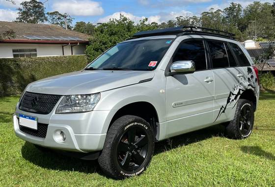 SUZUKI GRAND VITARA 2.0 4X4 16V GASOLINA 4P AUTOMÁTICO SUZUKI GRAND VITARA 2.0 4X4 16V GASOLINA 4P AUTOMÁTICO